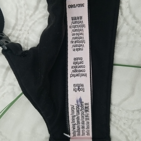 Two 36D Bras - Picture 9 of 13